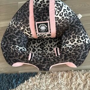 Hugaboo baby sitting chair